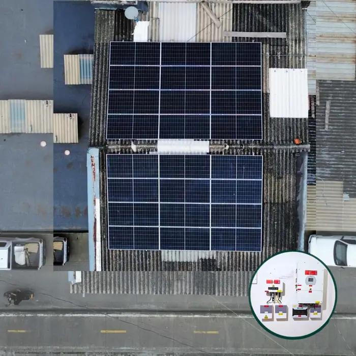 Instalación solar de Más Light Solar vista desde el aire