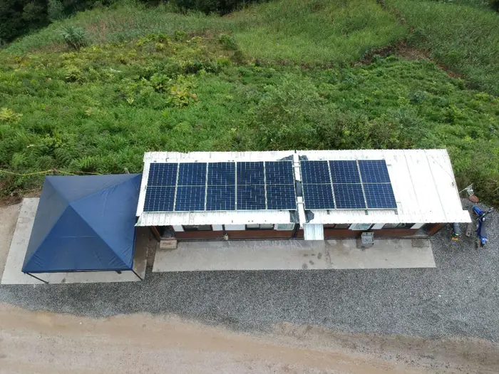 Oficina INVIAS, Mocoa, Putumayo: instalación solar